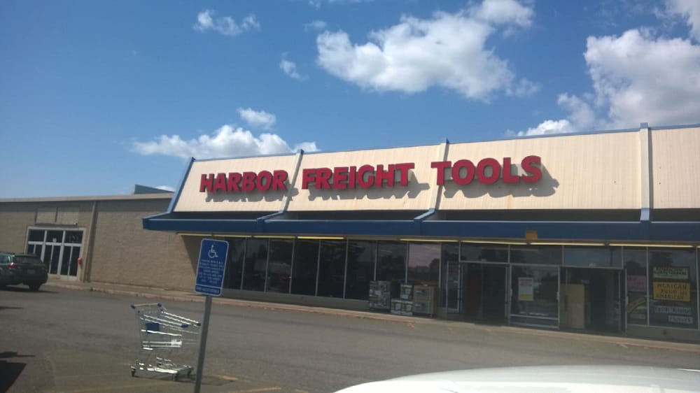 Harbor Freight Tools 14 Reviews Hardware Stores 4675 Portland Rd