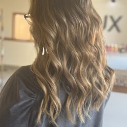 Salon LUX