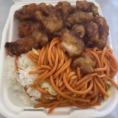 Lucky Chinese Food by null