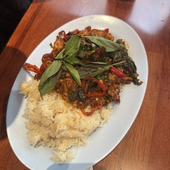 Lunette - Cambodian Near Me - San Francisco, California