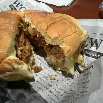 Peebles Vista - Chicken sandwich I had sent back & they just refried it ‍ - Sports Bars Near Me - Columbia, South Carolina