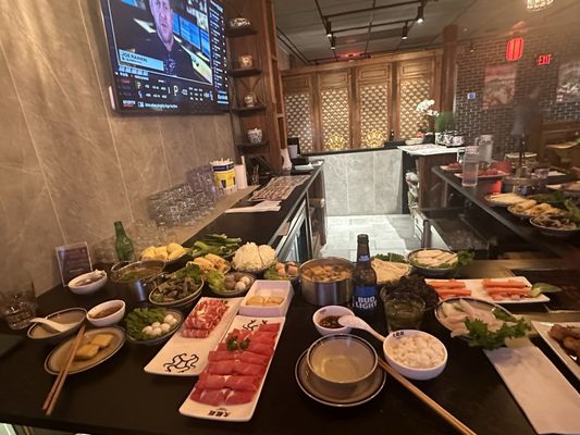 Da Long Yi Hot Pot by null