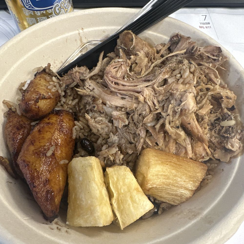 Pulled pork bowl Pulled pork bowl