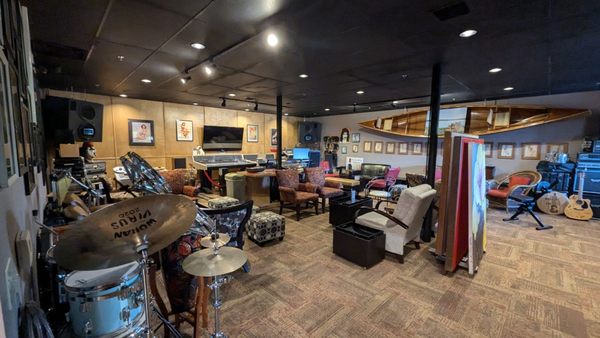 Studio Winery + Geneva Lake Distilling by null