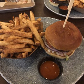 Kelseys Original Roadhouse - Burger 101 (one patty) with Fries and hot sauce on the side - Canadian (New) Near Me - Stoney Creek, Ontario