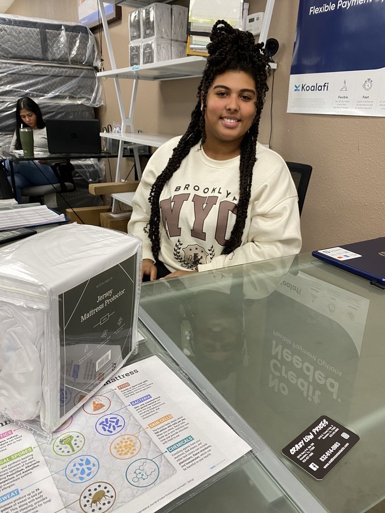 MATTRESS MANIAC Updated September 2024 17 Photos 5810 Hwy 6 N