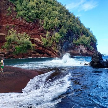 Kaihalulu Red Sand Beach - Beaches Near Me - Hana, Hawaii Kaihalulu Red Sand Beach - Beaches Near Me - Hana, Hawaii