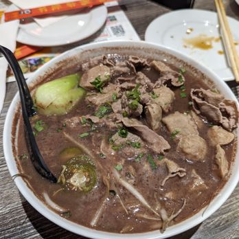 Deejai  Noodle Bar - Thai Near Me - Charlotte, North Carolina