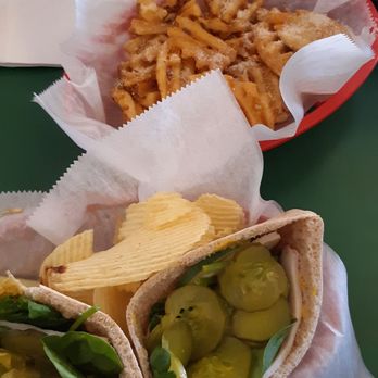 Old Style Deli - Turkey pita and deli chips. - Delis Near Me - Elkhart, Indiana Old Style Deli - Turkey pita and deli chips. - Delis Near Me - Elkhart, Indiana