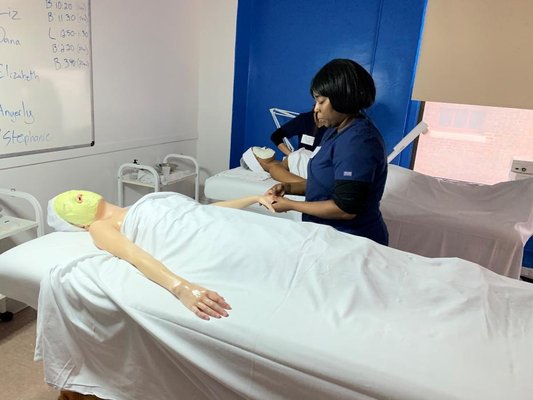 Atelier Esthetique Institute of Esthetics by null