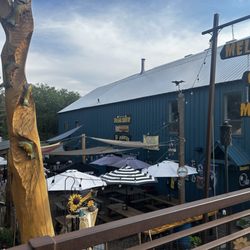 Meltdown On Main - Dining Area