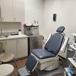 Alexis Korostoff Rieber, MD - Beverly Hills ENT - Exam room