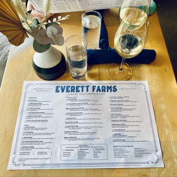 Everett Farms - American Near Me - Lake Forest, Illinois
