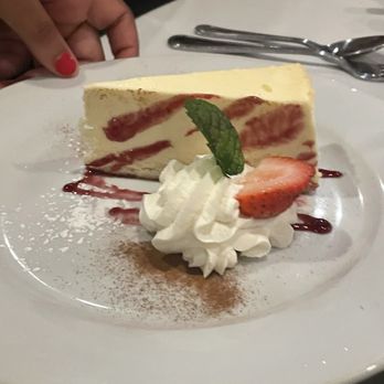 Mezza Luna - Italian Near Me - Hauppauge, New York