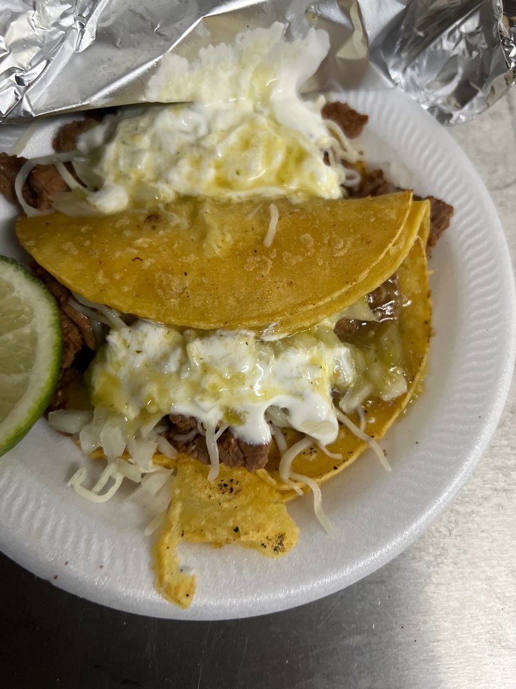 BARAJAS TAQUERIA Updated October 2024 11 Photos 820 Bruce Rd