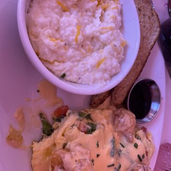 High Noon Brunchery - Lobster Beignet Omelette - Breakfast & Brunch Near Me - Douglasville, Georgia High Noon Brunchery - Lobster Beignet Omelette - Breakfast & Brunch Near Me - Douglasville, Georgia