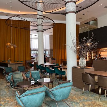 AÜRT - Signature Cuisine Near Me - Barcelona, B
