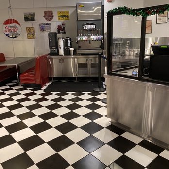 Deuces Diner - a checkered floor in a diner - Diners Near Me - Coarsegold, California