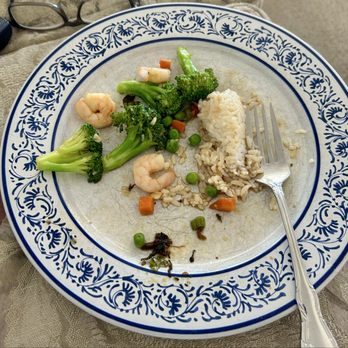 Dong Ting Spring - Broccoli Shrimp 介兰虾 Wanted to show shrimp size compared to eyewear, was expecting large shrimp, peas, and carrots, no? - Chinese Near Me - Thousand Oaks, California