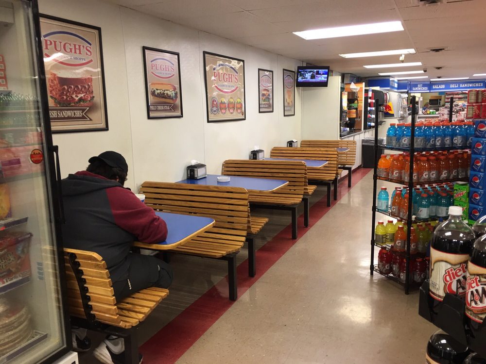 PUGH’S SPORTS CARD PLUS Updated September 2024 10 Photos 6801 Cairo Rd, Paducah, Kentucky