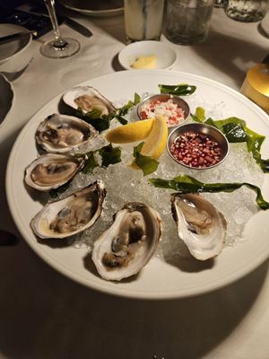 Bacchus Restaurant & Lounge by null