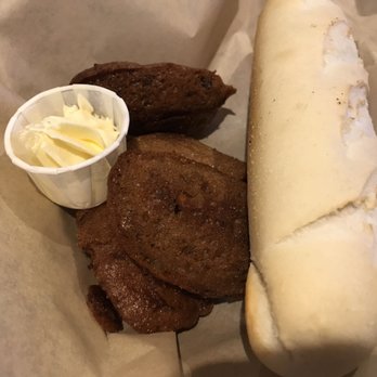 Mimi's Cafe - Free carrot bread and sourdough roll while you wait - Breakfast & Brunch Near Me - Chino, California