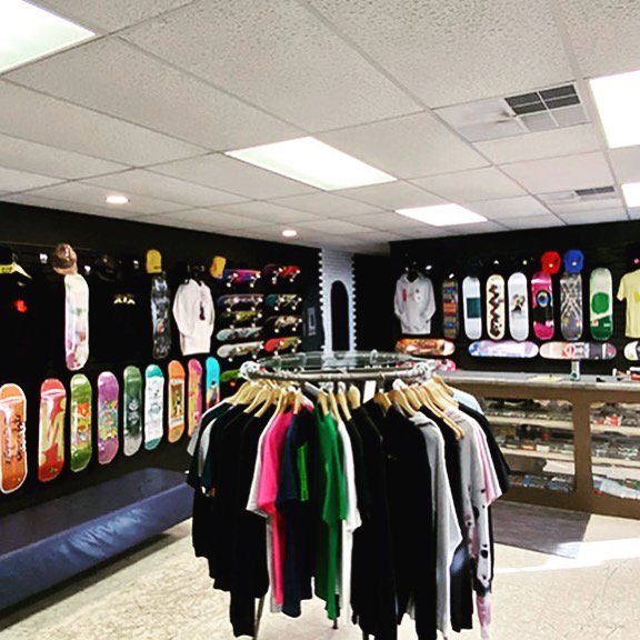 COMO SKATEBOARD SUPPLY Updated August 2024 15 Photos 1206