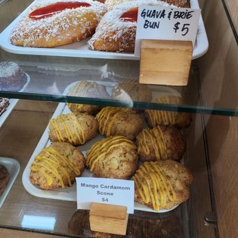Cafe Mochiko - Bakeries Near Me - Cincinnati, Ohio