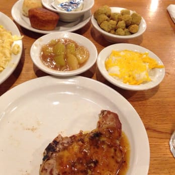 Cracker Barrel Old Country Store - American Near Me - Buckeye, Arizona