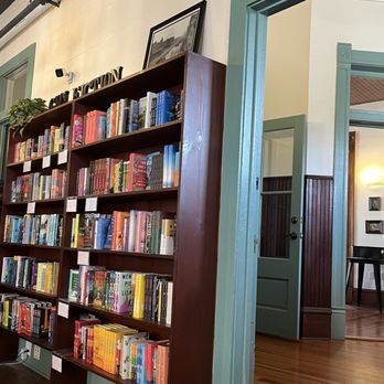 Vintage Bookstore And Wine Bar - Wine Bars Near Me - Austin, Texas Vintage Bookstore And Wine Bar - Wine Bars Near Me - Austin, Texas