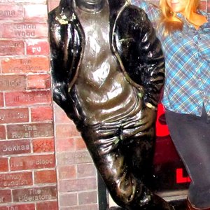 Photo of The Cavern Wall of Fame - Liverpool, Merseyside, United Kingdom. Me and my man~