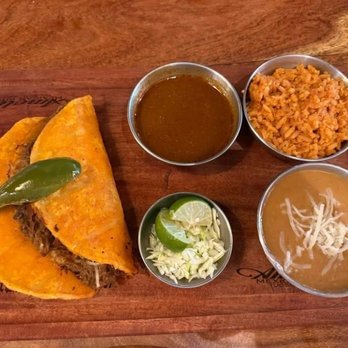 Amelias Mexican Kitchen - 2 QUESABIRRIAS W/RICE & BEANS, CALDO(juice meat) - Mexican Near Me - Tucson, Arizona