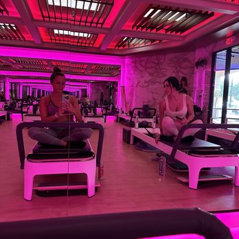 TruFusion Blue Diamond - The beautiful Pilates reformer room - Yoga Near Me - Las Vegas, Nevada TruFusion Blue Diamond - The beautiful Pilates reformer room - Yoga Near Me - Las Vegas, Nevada