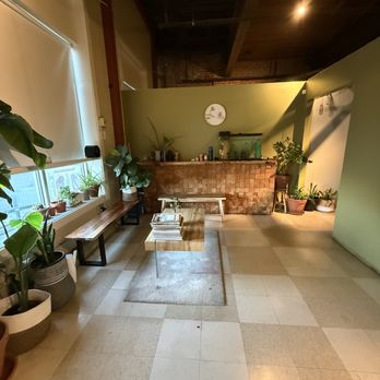 Le Foot Reflexology - Waiting area - Reflexology Near Me - Providence, Rhode Island Le Foot Reflexology - Waiting area - Reflexology Near Me - Providence, Rhode Island