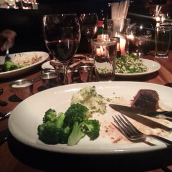 Houston's Restaurant - Dinner with friends - New American Near Me - Irvine, California Houston's Restaurant - Dinner with friends - New American Near Me - Irvine, California