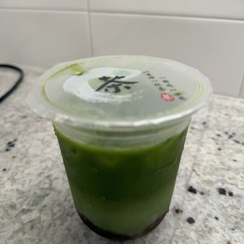 Chazui - Strawberry Matcha Latte - Cafes Near Me - Chicago, Illinois