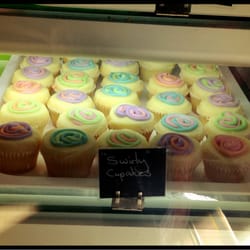 Oxford St Bakery Cafe - The swirly cupcakes - do yourself a favour and EAT ONE (or two)..