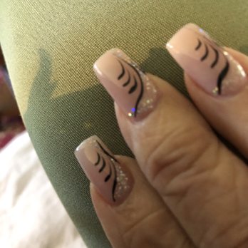 Nails Uncorked - Beautiful nail art by Kayla. - Nail Salons Near Me - Springfield, Oregon