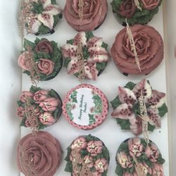 Fran's Cakes - Birthday cupcakes