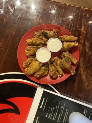 StrikeOut Wingz by null