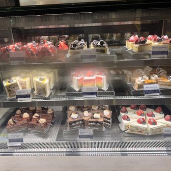 Paris Baguette - Cakes - Bakeries Near Me - Lewisville, Texas Paris Baguette - Cakes - Bakeries Near Me - Lewisville, Texas