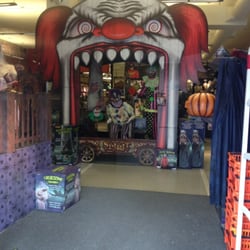 Spirit Halloween