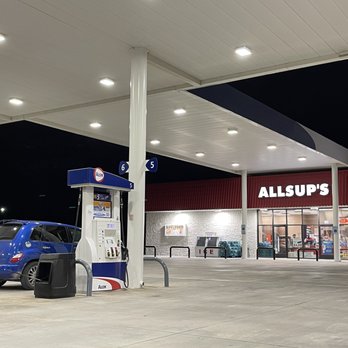 Allsup's Convenience Store - a gas station at night - Convenience Stores Near Me - Bridgeport, Texas
