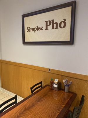 Simplee Pho by null