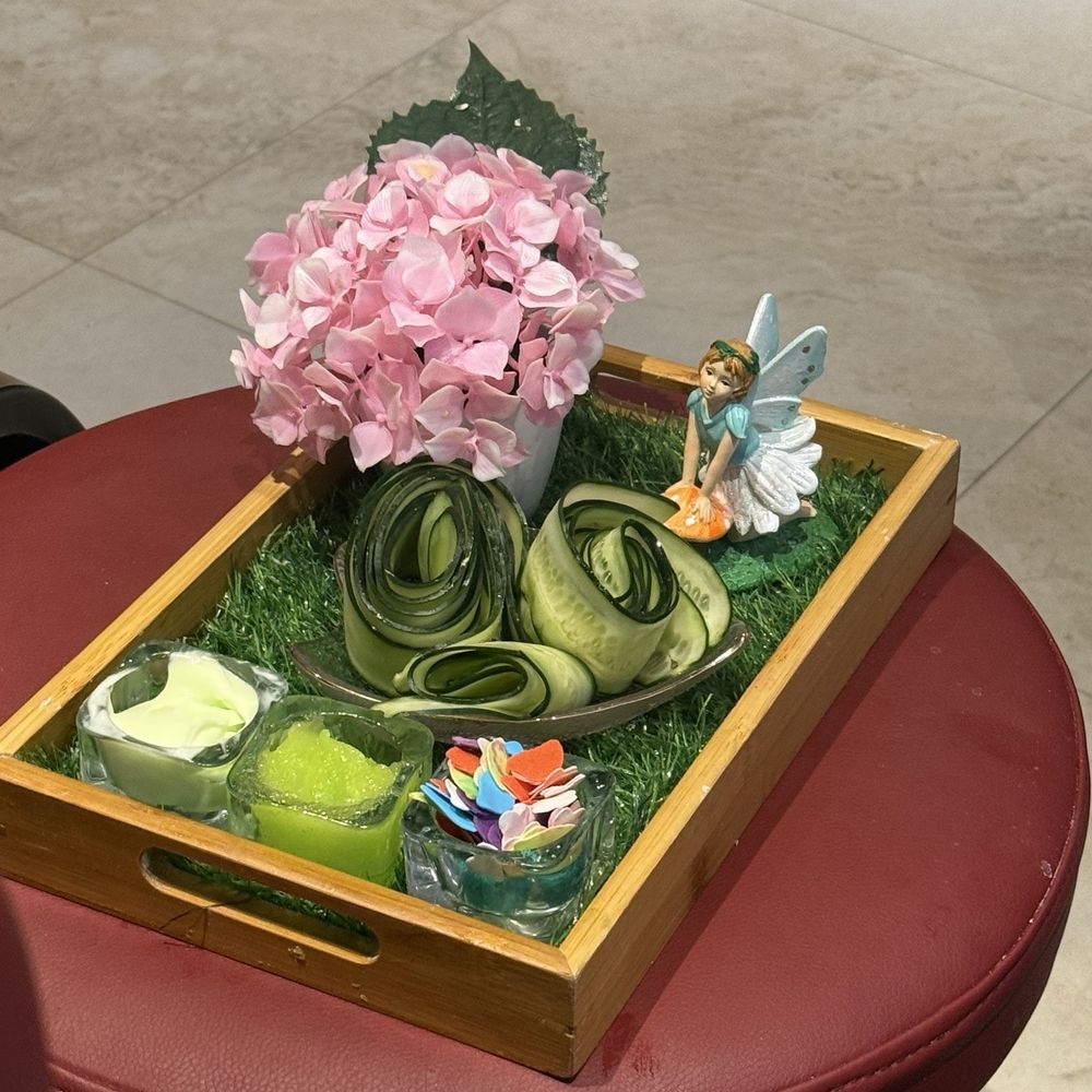 Cucumber pedicure set up