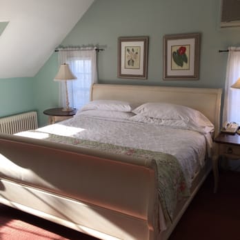 Harbor Crest Inn - Hotels Near Me - York, Maine Harbor Crest Inn - Hotels Near Me - York, Maine