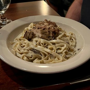 The Station - Fettuccine - Bars Near Me - Tecumseh, Michigan