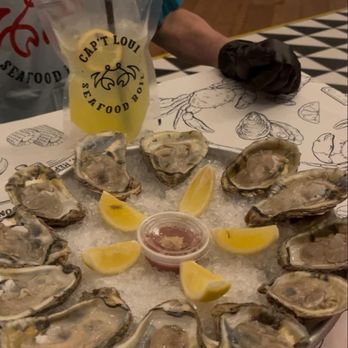 Cap't Loui - oysters - Cajun/Creole Near Me - New York, New York