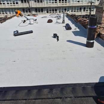 US 1 Roofing - Roofing Near Me - Chicago, Illinois US 1 Roofing - Roofing Near Me - Chicago, Illinois