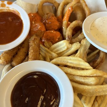 Denny's - sampler - Diners Near Me - Twentynine Palms, California
